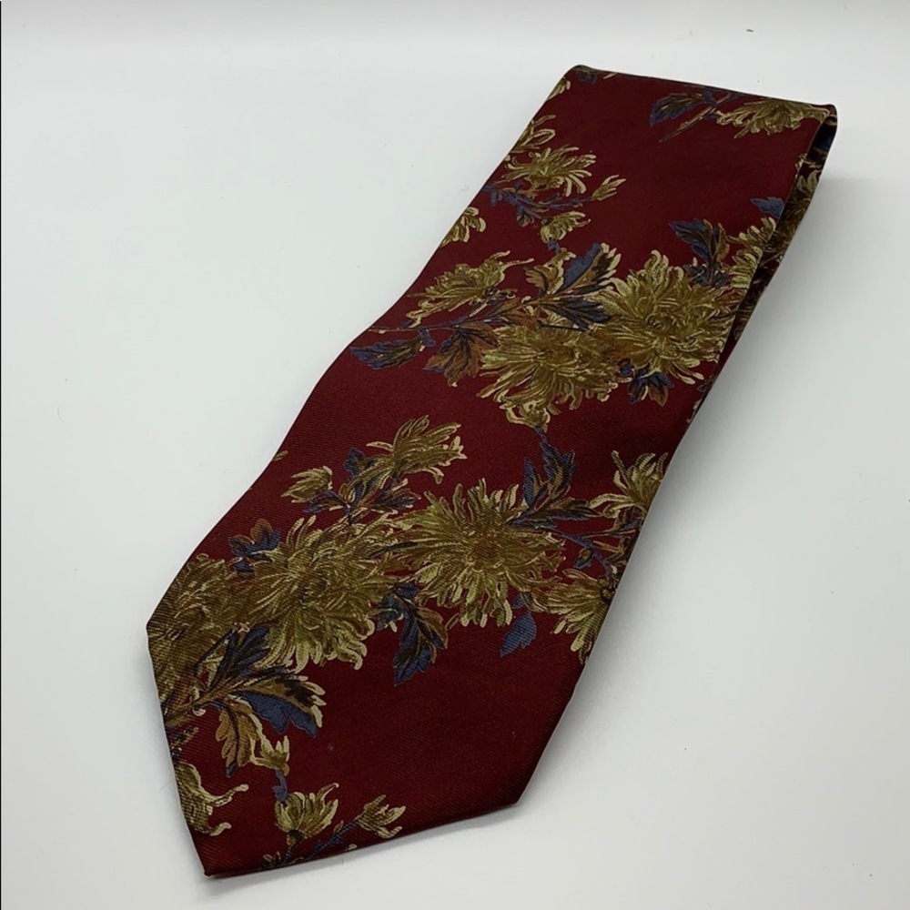 Guy Laroche silk tie paris